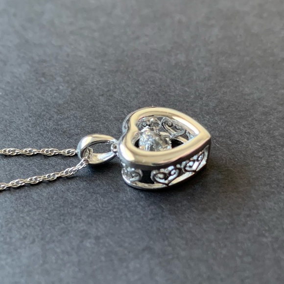 925 Sterling Silver Heart Necklace w/ Dancing Center Stone - Peoples Jewellers - Picture 4 of 7